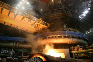 Wczoraj ruszył wielki piec nr 3 w hucie ArcelorMittal w Dąbrowie Górniczej, ale zaczęto przygotowania do wygaszenie do remontu wielkiego pieca nr 2.