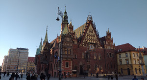 Wydaje grę o odbudowie Wrocławia po II wojnie światowej