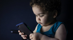 Telefony komórkowe w szkołach są zakazane m.in. we Francji, Włoszech i Grecji