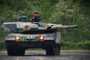 Den tyske regjeringen bør raskt gi Polen tillatelse til å overlevere Leopard 2-stridsvogner til den ukrainske hæren.