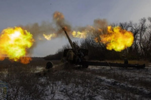 Ukraina chce stworzyć pancerną pięść, podczas gdy Rosjanie gubią amunicję