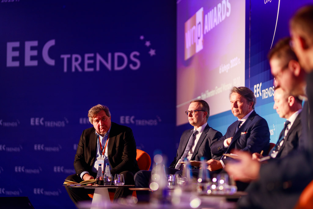 Paweł Borys (drugi z lewej) wziął udział w sesji inauguracyjnej EEC Trends (fot. PTWP)