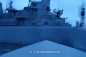 Ukraińskie drony zadały Rosji potężny cios na Morzu Czarnym. Ujawniono nagranie