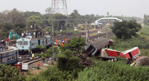 Błąd w elektronicznym systemie sygnalizacji doprowadził do katastrofy kolejowej