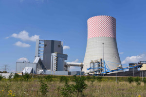 Prawie 100 strażaków na bloku energetycznym w Jaworznie