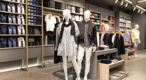Słabe wyniki sprzedaży odzieży. Polska spółka modowa odnotowała spadek przychodów