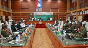 Interwencja wojskowa przeciwko nowym władzom Nigru to ostateczność