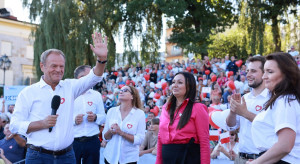 Donald Tusk: Prawa kobiet i demokracja stały się punktami sporu