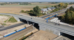 Rail Baltica: otwarto wiadukt drogowy nad torami kolejowymi w Czyżewie