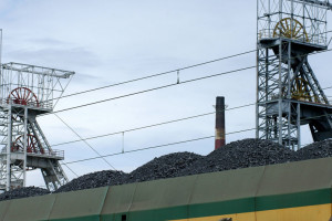 Nie tak to miało wyglądać. Mamy coraz więcej węgla i elektrowni węglowych