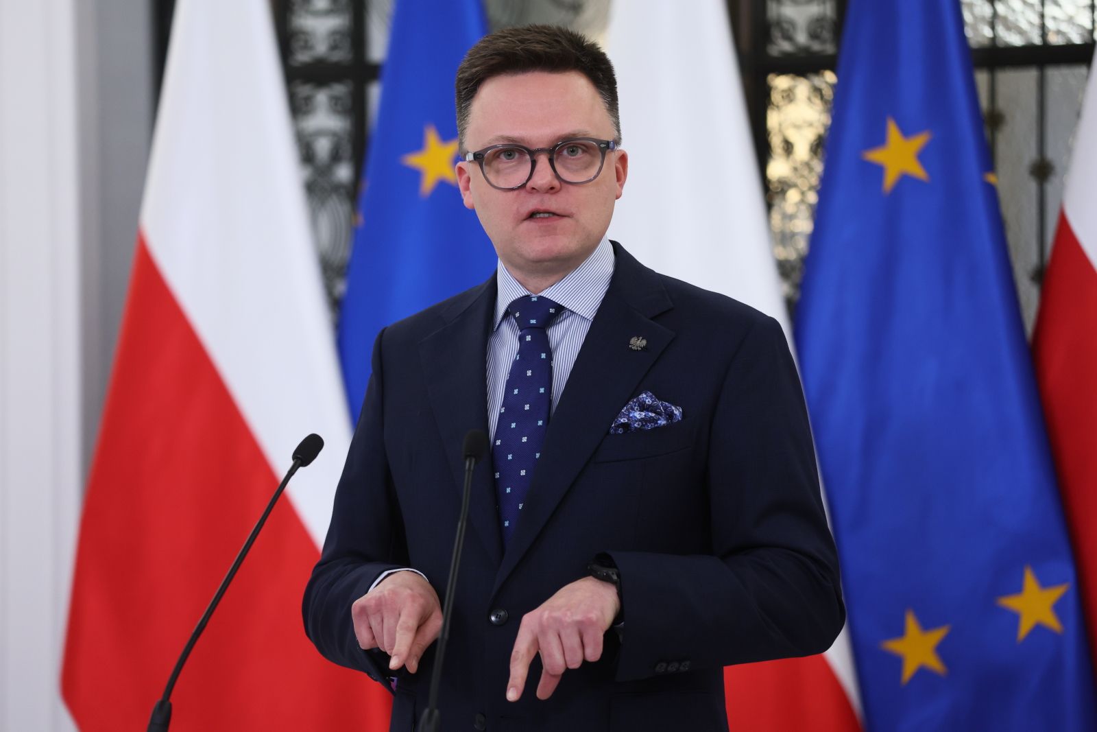 Szymon Hołownia: Chcę spotykać się z wszystkimi! Tylko dlaczego w nocy i po kryjomu?