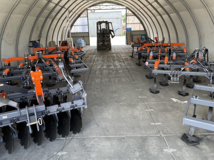 W trudnym okresie słabszego popytu na sprzęt rolniczy, wysokie koszty pracy i podatki wyhamowały rozwój Mandamu, utrudniająj też codzienne funkcjonowanie firmy. Fot. Karol Hołownia/Farmer/PTWP