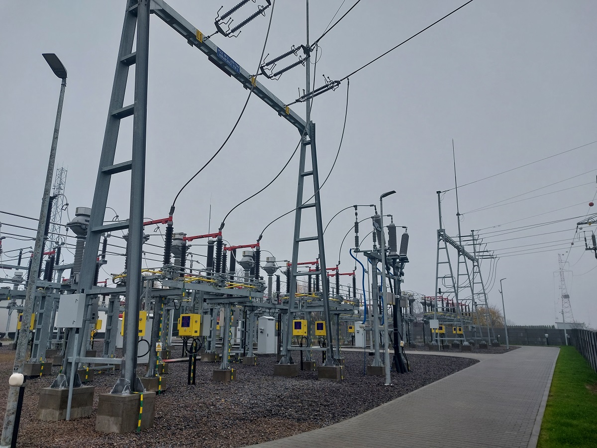 Barierą rozwoju OZE stała się infrastruktura sieciowa, która wymaga wzmocnienia (fot. mat. PGE Dystrybucja/zdjęcie ilustracyjne)  