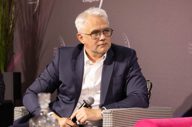 XVI Europejski Kongres Gospodarczy. Biurowce w Polsce. Biuro na nowe czasy