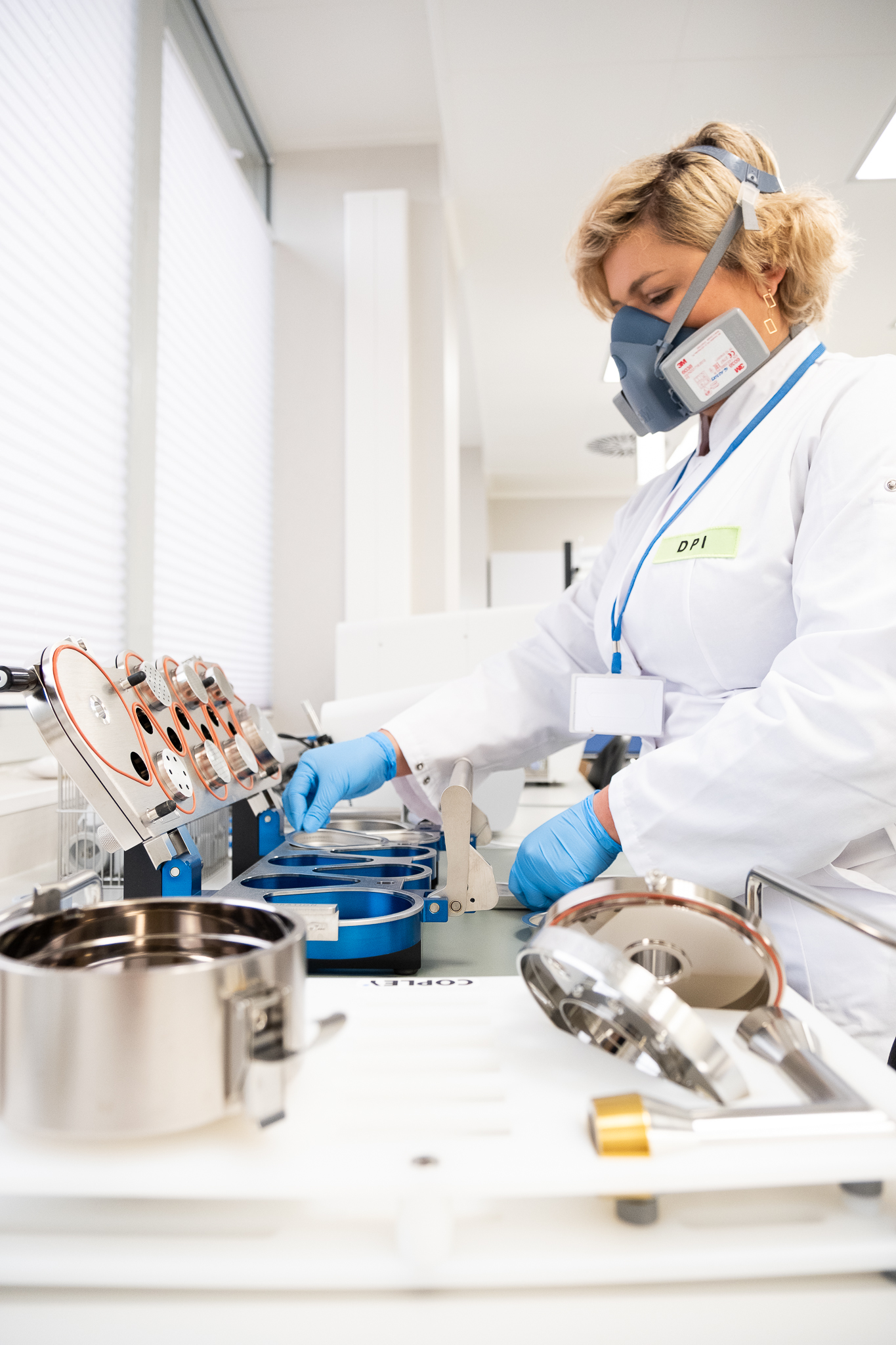 Adamed Pharma - nowe laboratorium leków wziewnych. Inwestycje w R&D to środek w skutecznej rywalizacji na rynkach międzynarodowych i w zabezpieczeniu potrzeb krajowych. Fot. mat. pras. Adamed Pharma