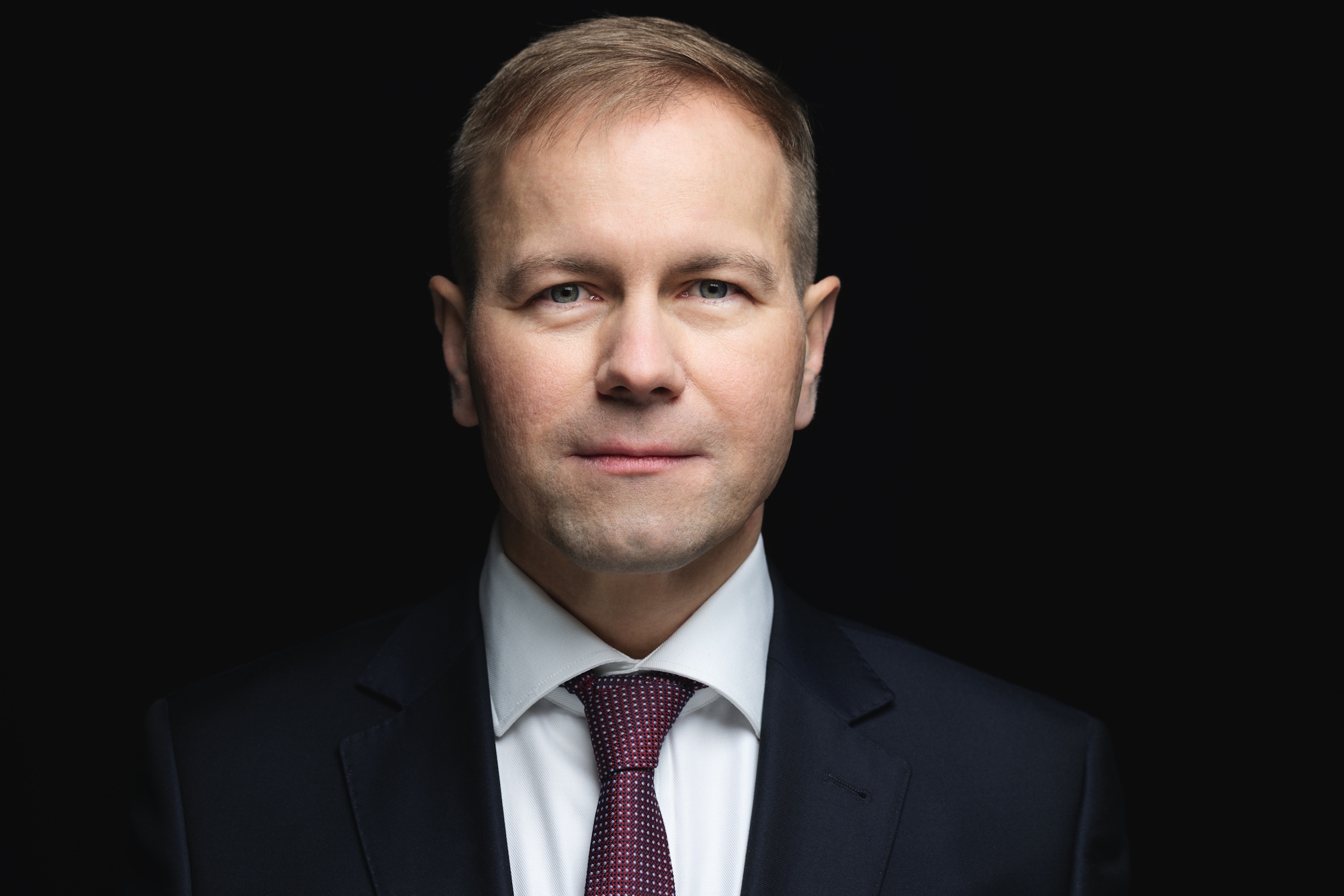 Artur Józefiak, wiceprezes, szef Centrum Usług Cyberbezpieczeństwa dla Europy, Accenture. Fot. mat. pras. Accenture