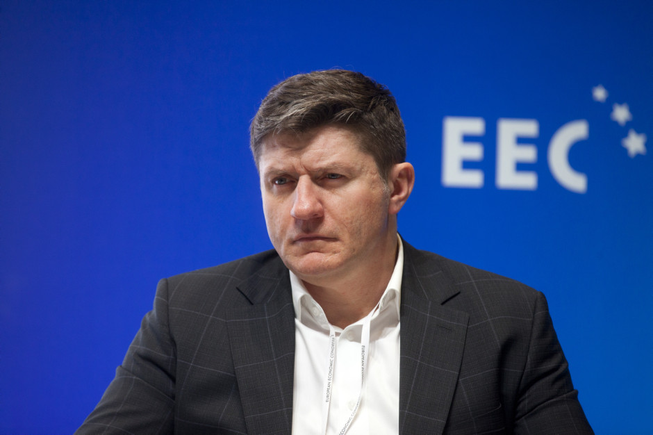 Prezes zarządu Tauron Ciepło przypomniał, że dekarbonizacja całego systemu to ponad 460 mld zł. Fot. PTWP