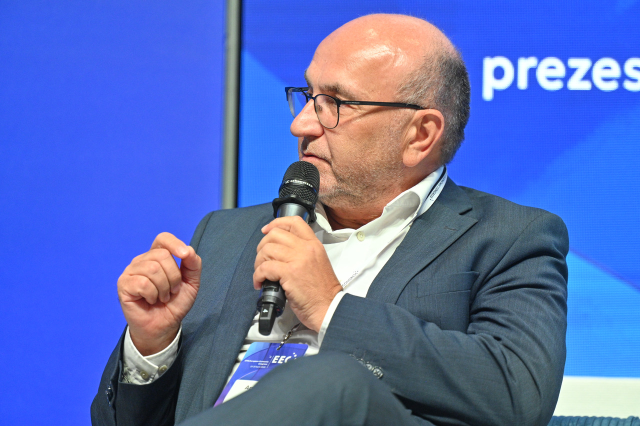 Wiceprezes i dyrektor generalny Polskiej Federacji Producentów Żywności, Związuk Pracodawców Andrzej Gantner: powinien obowiązywać zakaz wprowadzania regulacji, które szkodzą państwu. Fot. PTWP/LC