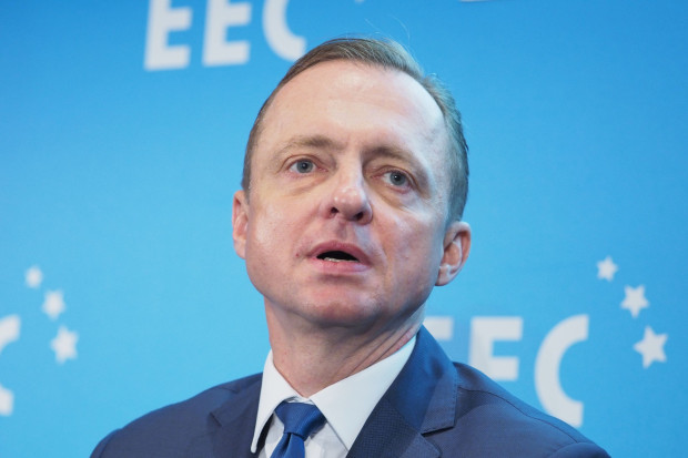 Mamy w Polsce bombę z opóźnionym zapłonem. "Faceci w garniturach raczej tego nie naprawią"