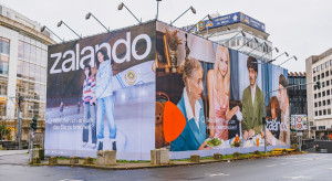 Modowy gigant zaliczył udany kwartał. Rośnie sprzedaż i liczba klientow
