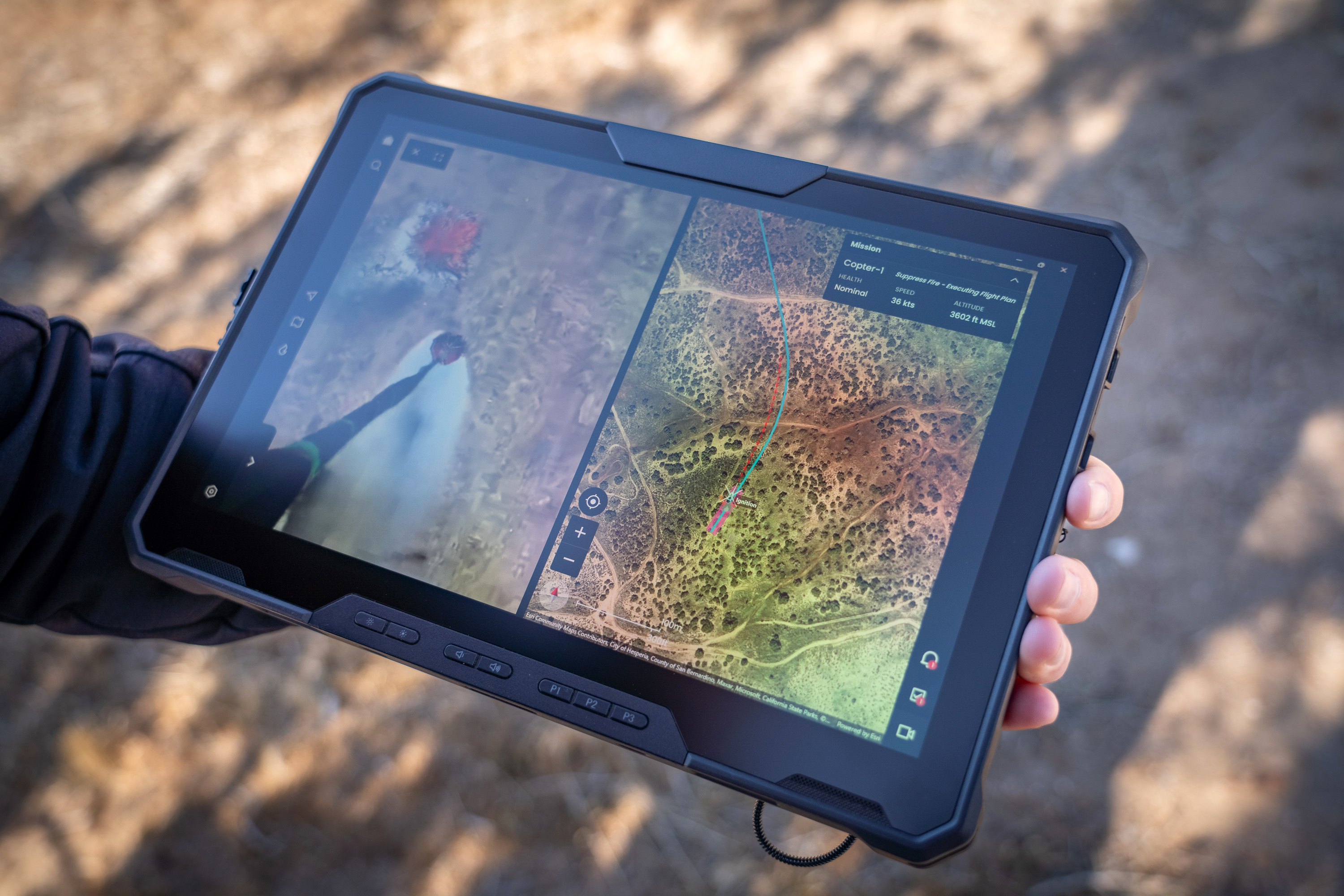La tableta muestra una tarea activa de extinción de incendios, foto Lockheed Martin