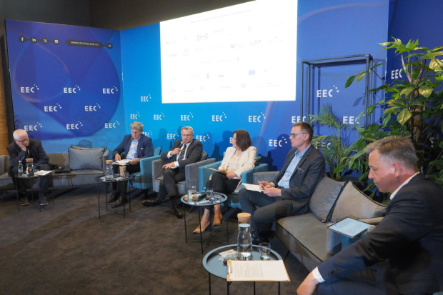 Finansowanie wydatków obronnych