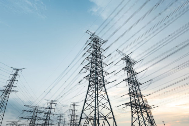 Magazyny energii to lek na zmienność OZE. Polska na początku drogi