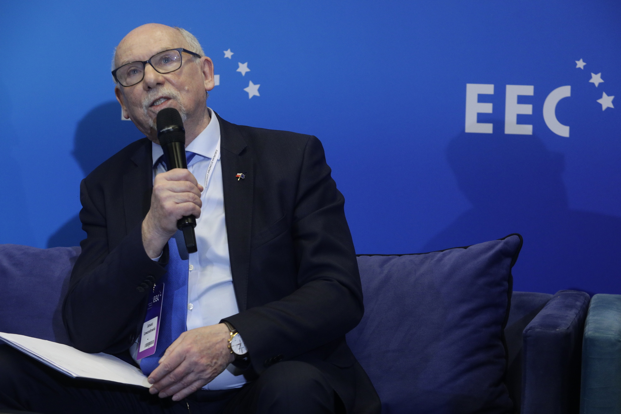 Zdaniem Janusza Lewandowskiego w tej chwili ważniejsze niż wielkie wizje jest zarządzanie kryzysami. Fot. PTWP