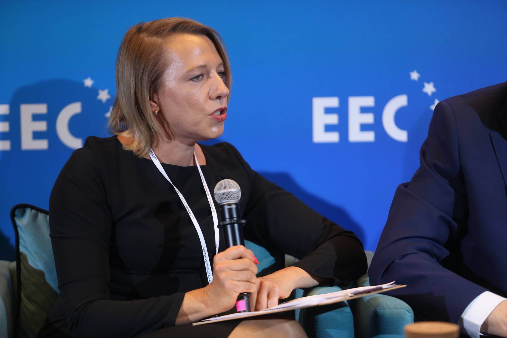 Segundo Elżbieta Rozmus, as disposições da política climática devem ser revistas, mas o foco também deve estar na política industrial, levando em consideração as necessidades da indústria. Foto. PTWP