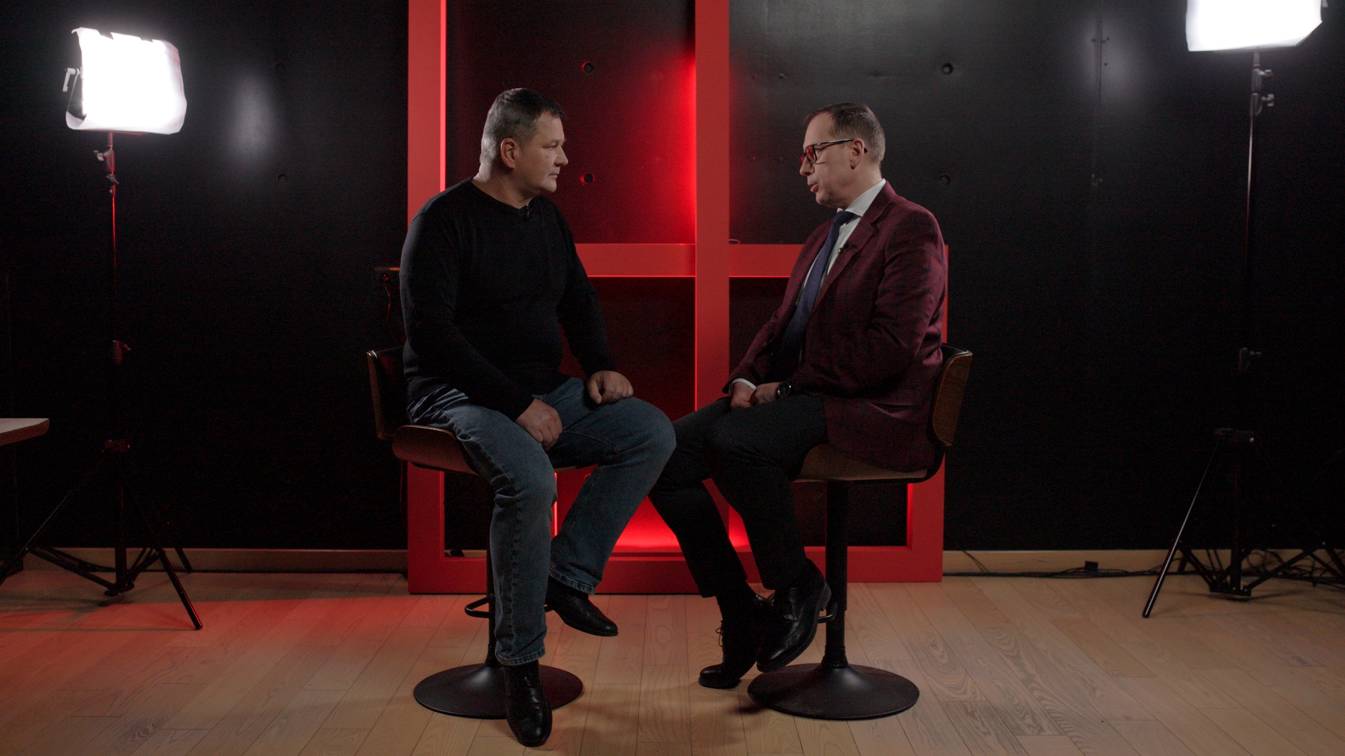 Jarosław Wieszołek, président de la Société de restructuration des mines (photo à droite) en conversation avec le journaliste Jerzy Dudała. Photo. PTWP