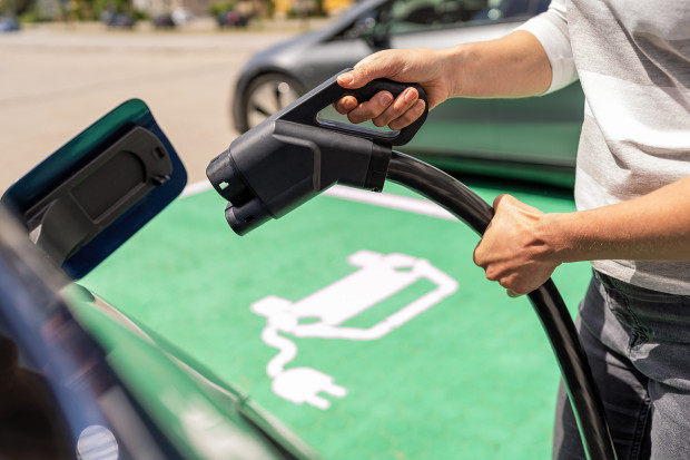 Nikt na tym nie zarabia. Kryzys bije po kieszeni operatorów infrastruktury ładowania elektryków