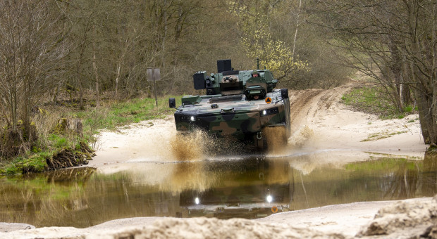 Borsuk w wersji pływającej (fot. PGZ/HSW/J.Faraś)