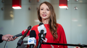 4806 zł zamiast 5020 zł. Dlaczego ministerstwo wycofało się z propozycji płacy minimalnej?