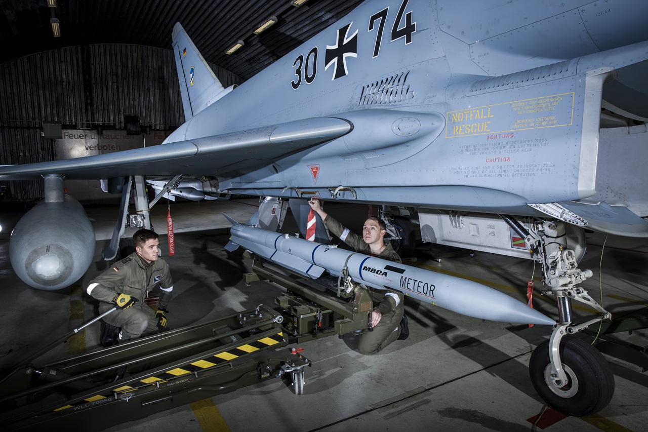 MBDA hava-hava füzelerine sahip Eurofighter MBDA Meteor, fotoğraf MBDA