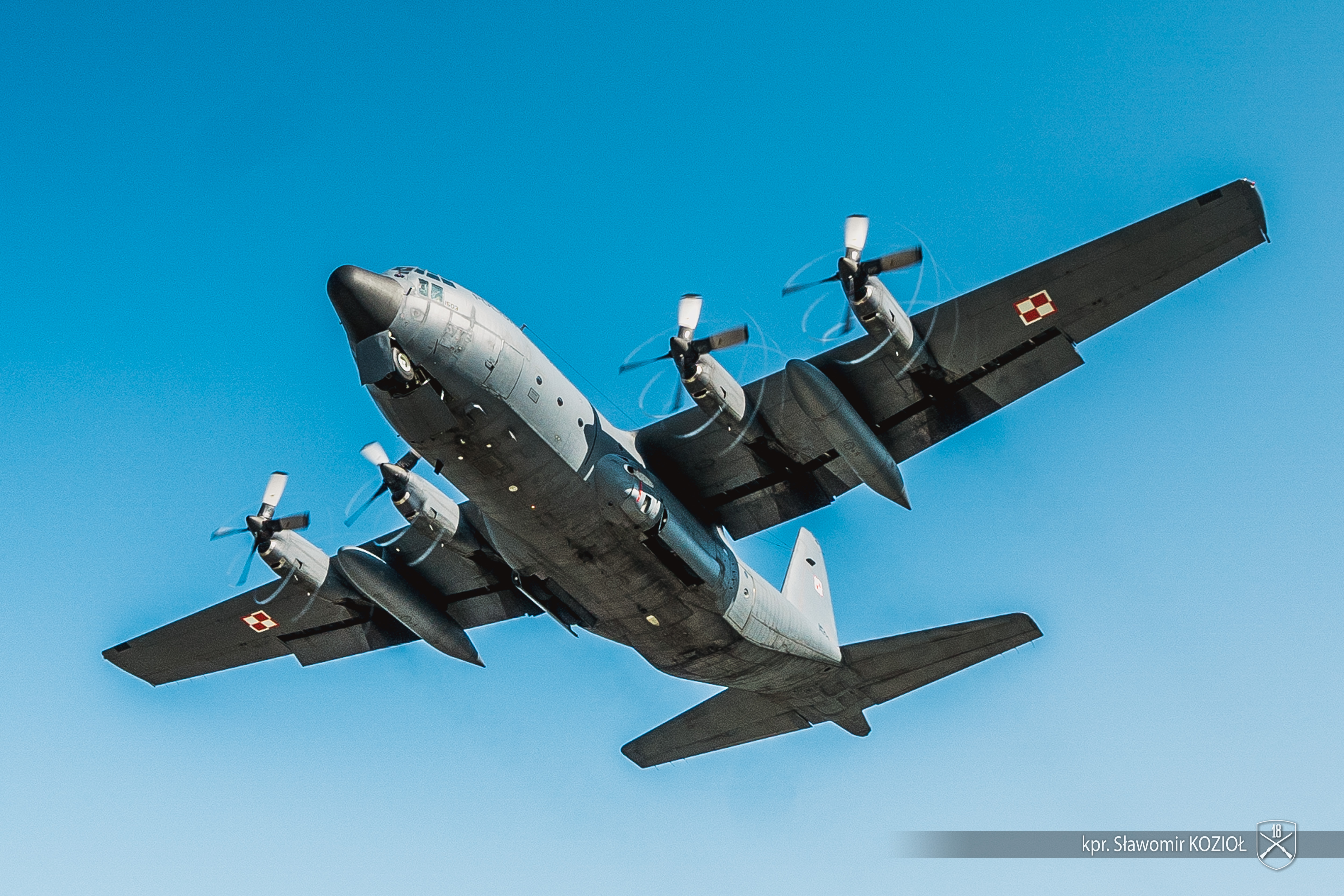 El Ministerio de Defensa elaboró el proyecto principalmente pensando en la aviación militar. Foto: Cabo Superior Sławomir Kozioł/18.º DZ / ZOOM MON / CC0 (Dominio público)