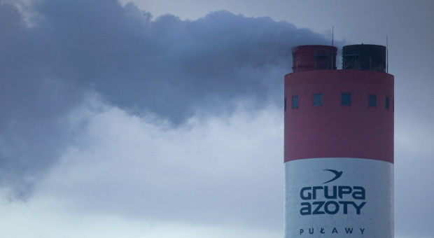 Problemów chemicznego giganta coraz więcej. Zły znak dla drobnych inwestorów