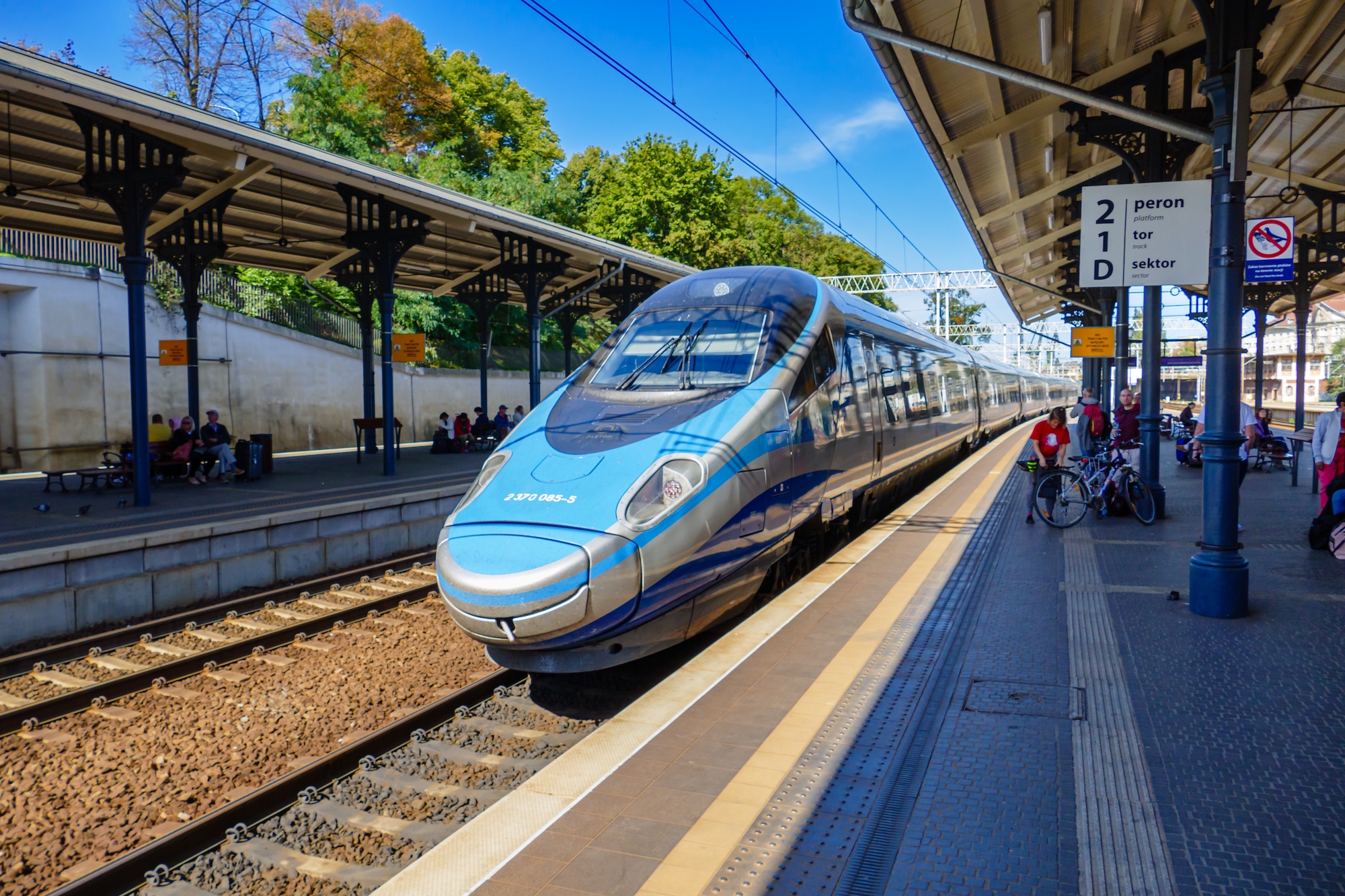 GMS-R soll den Schienenverkehr schneller, sicherer und interoperabel machen. Foto: Samo451 / Shutterstock.com