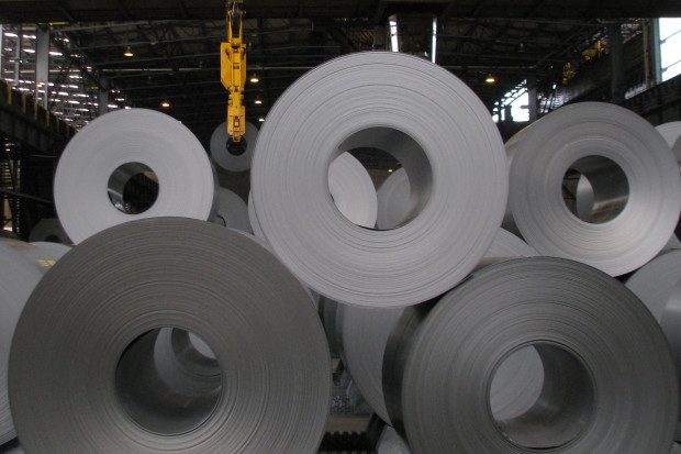 Producenci z Azji dane do raportów biorą z sufitu. Importerzy stali mogą się boleśnie naciąć