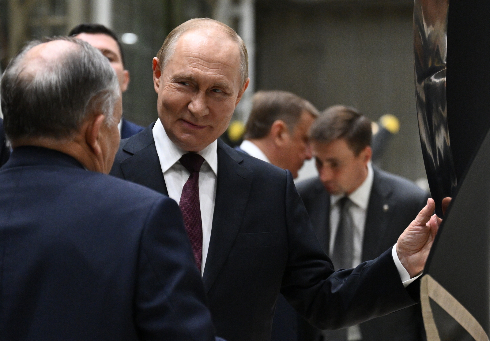 Vladimir Putin parece ser o maior vencedor da recente cúpula da Organização de Cooperação de Xangai, dando continuidade à sua narrativa de que as sanções ocidentais e as tentativas de isolar politicamente o Kremlin globalmente são incapazes de romper a lealdade mútua dos membros asiáticos da OCS. Foto: EPA/KRISTINA KORMILITSYNA/SPUTNIK/KREMLIN / POOL / PAP