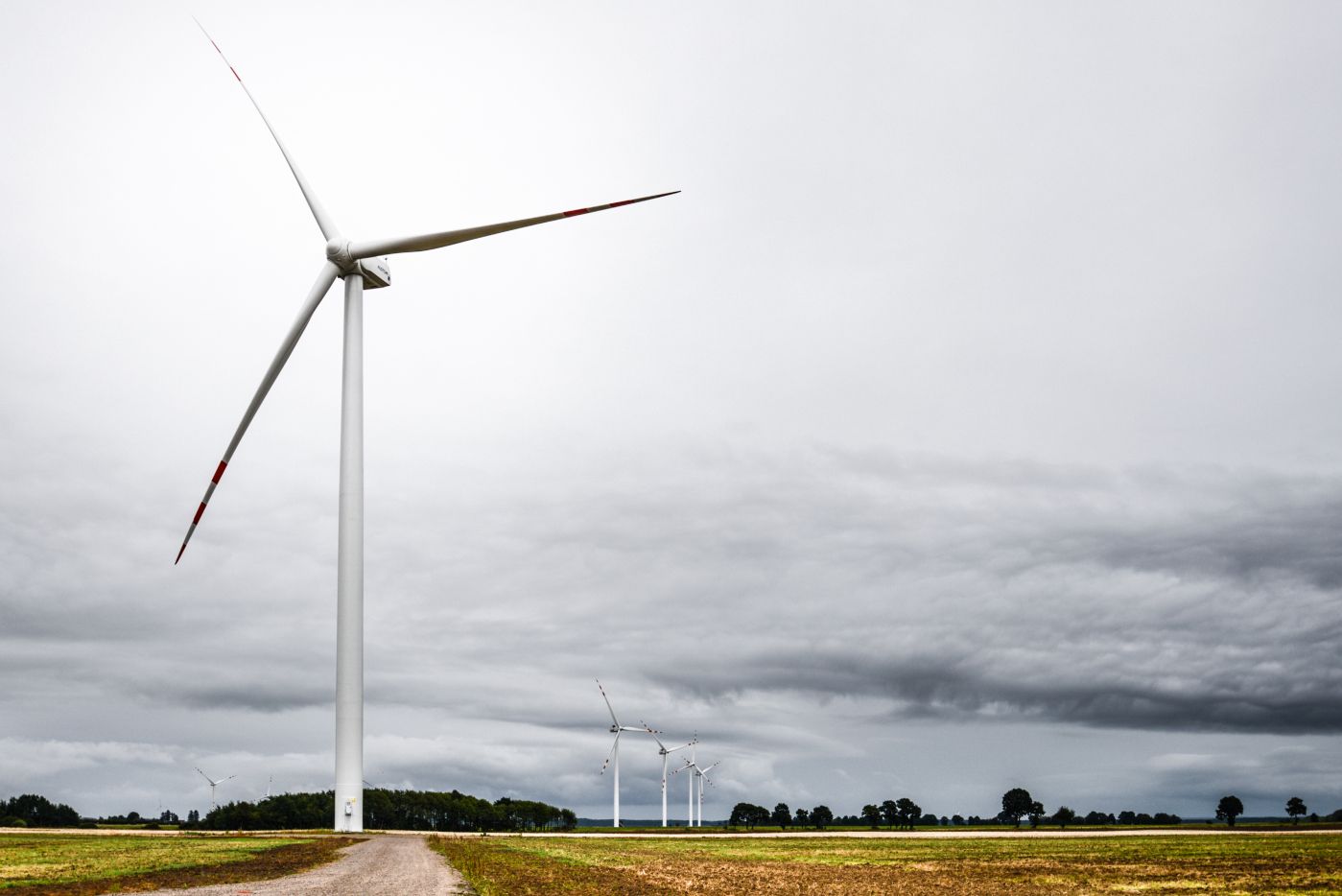 - PGE Energia Odnawialna ha nel suo portafoglio 250 MW di progetti eolici, soddisfacendo il requisito di 700 metri - indica Dariusz Marzec (Foto: Materiali stampa / PGE)