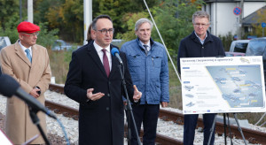 Umowa na ważną linię kolejową w Warszawie. Koszt może sięgnąć 1,2 mld zł