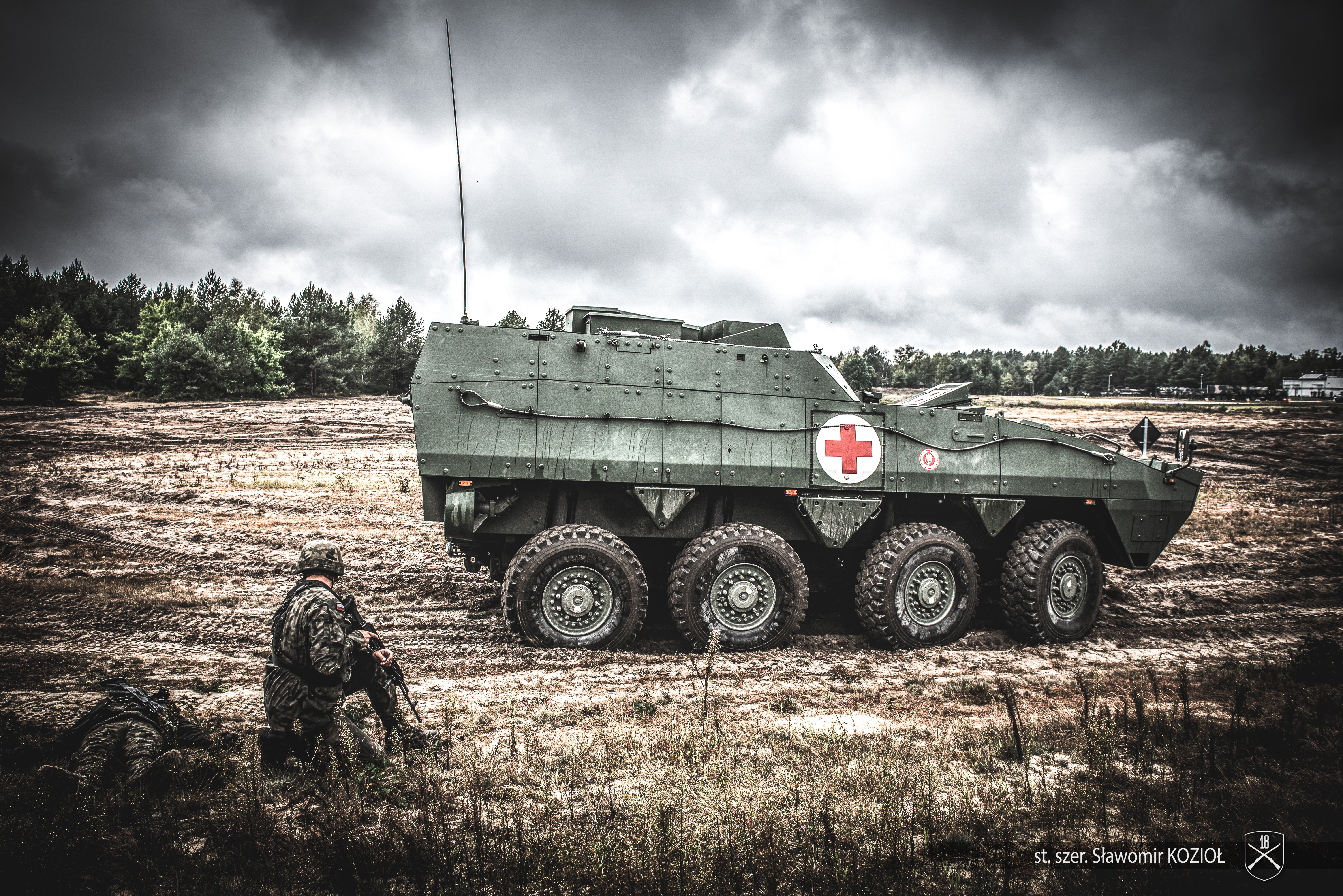 Medisch evacuatievoertuig op basis van het Rosomak-chassis voor gepantserde personeelsvoertuigen. Foto: Persmateriaal / ZOOM MON / Korporaal Sławomir Kozioł/18 DZ
