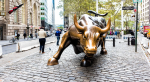 Historyczne rekordy na Wall Street. Wśród inwestorów utrzymuje się niepokój ws. AI