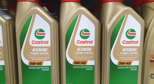 Paliwowy gigant sprzedaje większościowy pakiet znanej marki. Zyska miliardy dolarów, choć liczył na więcej