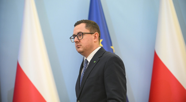 Branża OZE krytykuje kluczową dla niej ustawę. "Skutkiem będzie droższy prąd"