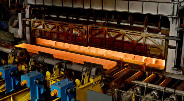 Hutniczy gigant wybuduje nową ciepłownię. Redukcja emisji CO2 za ponad 200 mln zł