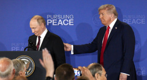 Donald Trump uderzył w Moskwę z pominięciem Ukrainy. Rosjanie tracą na rynku ropy