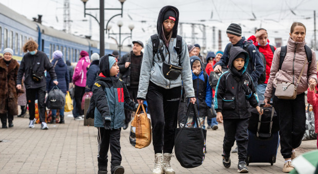 Wstrząs na rynku pracy. Rola Ukraińców budzi obawy