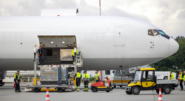 Pierwsze takie dane o cargo lotniczym. Wyróżniają się dwa lotniska