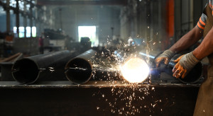 Niemiecka stal zalewa Polskę, nawet Ukraina nie ma szans. Rząd "rozmawia", a przemysł może tego nie przetrwać